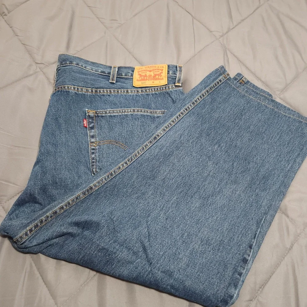 Levis 505 Regular Fit Men Jeans 48x30 Blue Denim Straight 100% Cotton - See Size